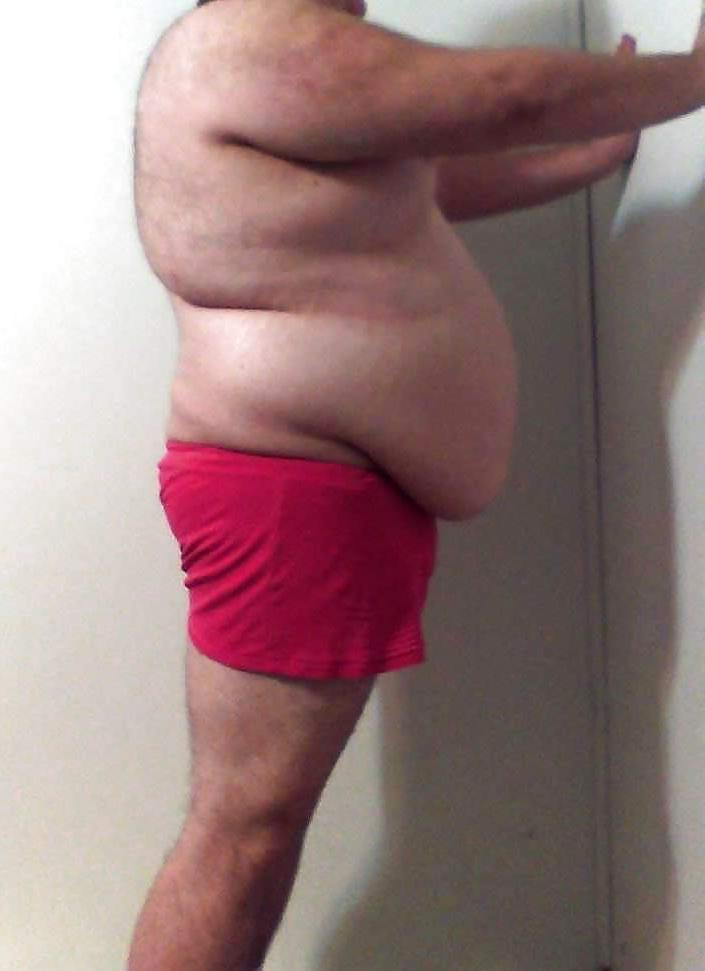 23P Topless sissy