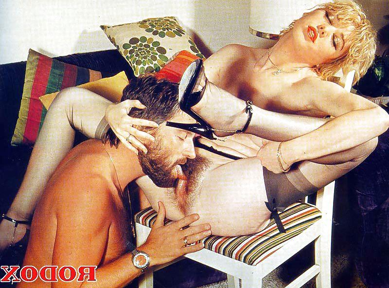 25P SH Best of retro licking pussy