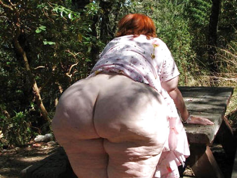 25P Huge SSBBW Asses 