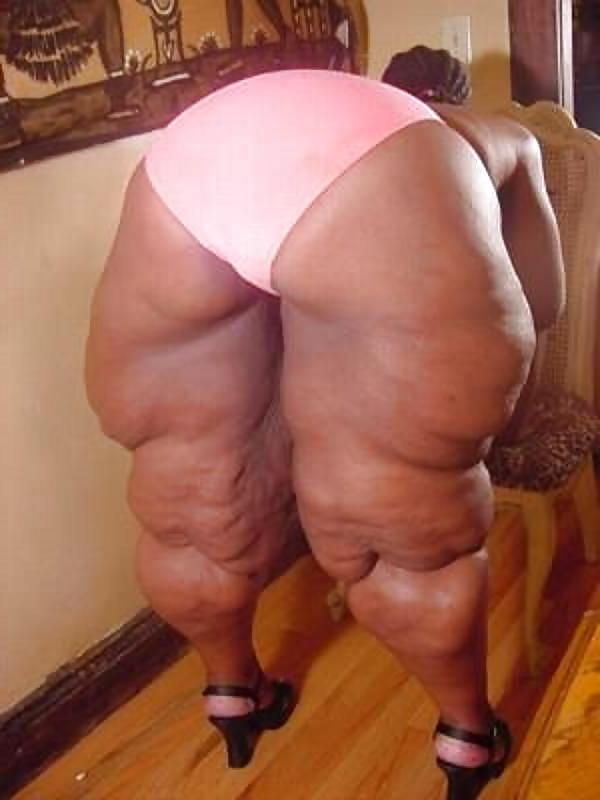 25P Huge SSBBW Asses 