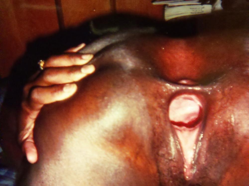11P SEXY PUSSY GAPE