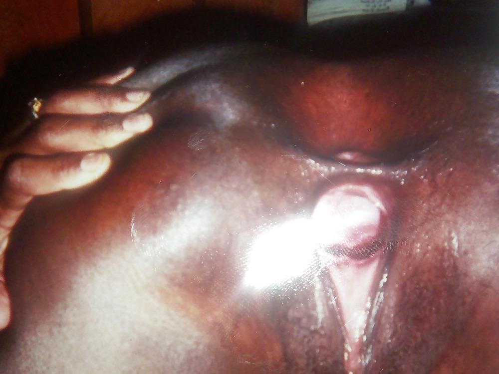 11P SEXY PUSSY GAPE