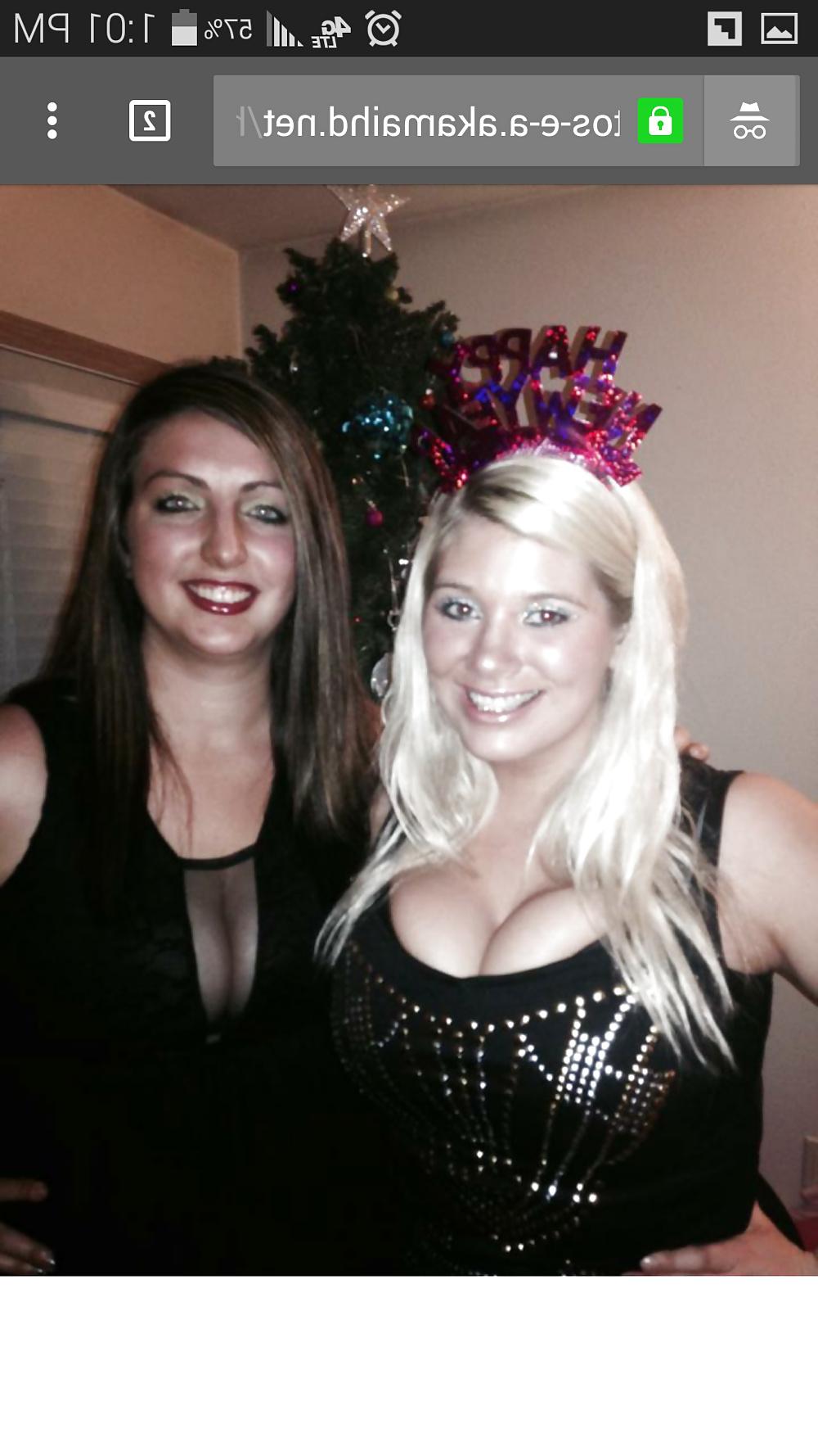 20P Amateur friend huge boobs
