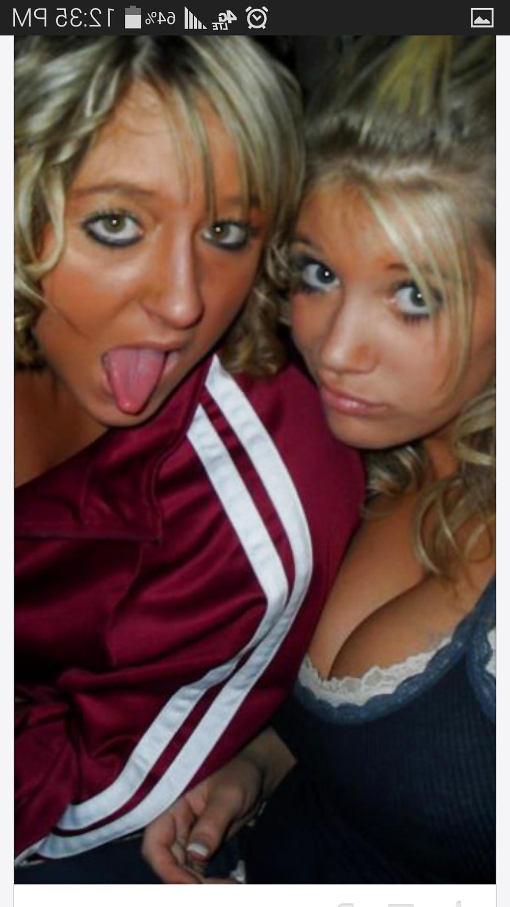 20P Amateur friend huge boobs