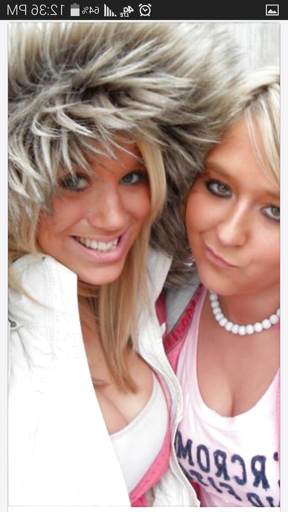 20P Amateur friend huge boobs