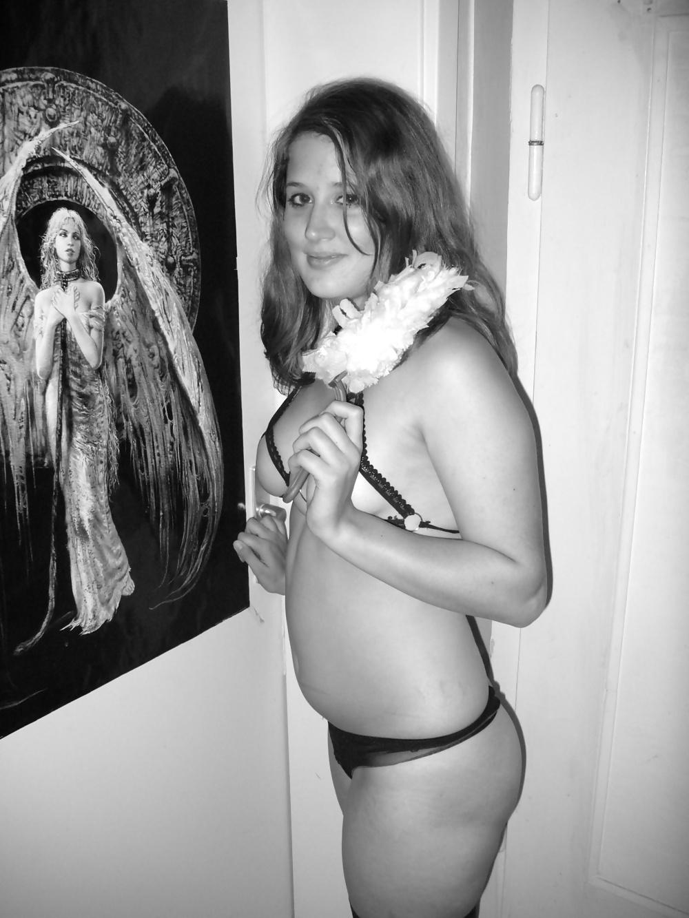 25P Girls 77 Teen milf mature skinny