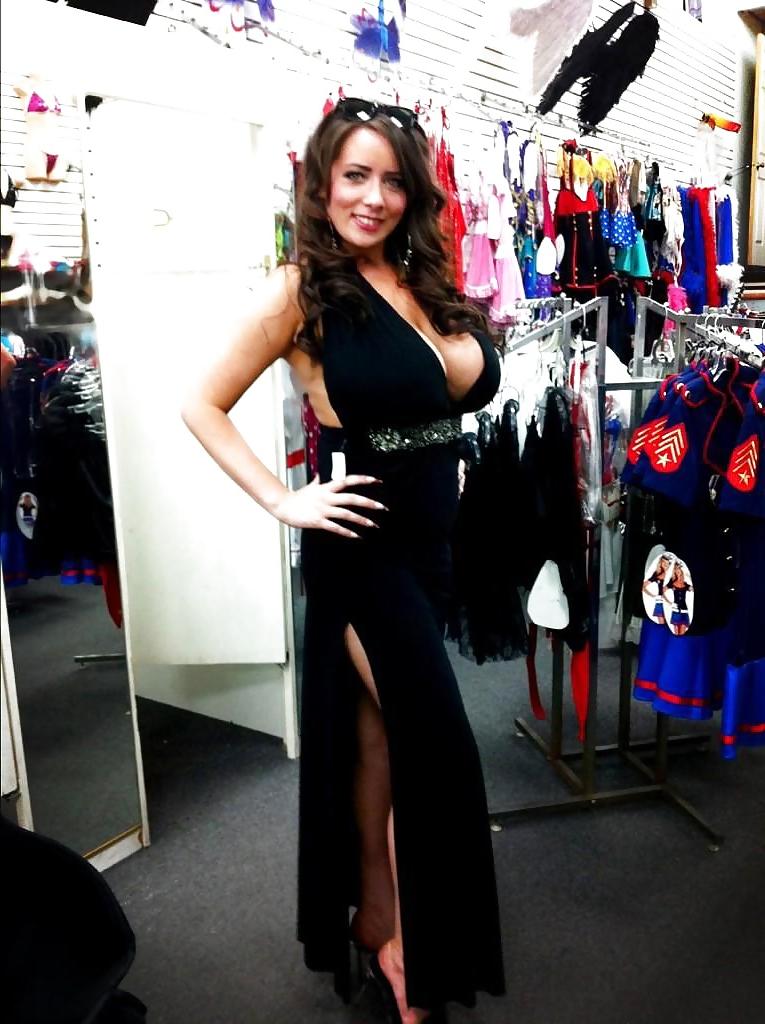 18P Busty Stephanie Fox - Huge tits