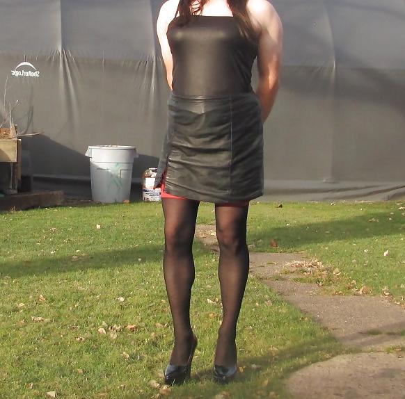 10P Step mom made me a sissy today posing outside