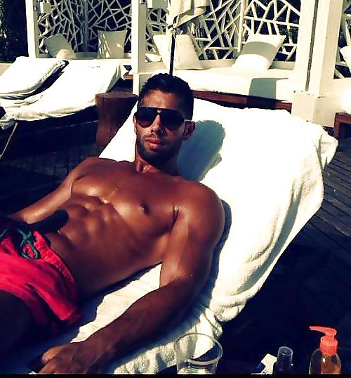 25P Hot Moroccan Males Huge Cocks