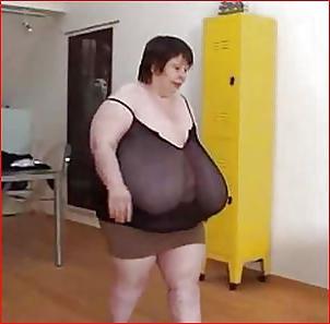 23P Extremest JUGGS u ever seen - n real mature SEXY bevy HUGE 