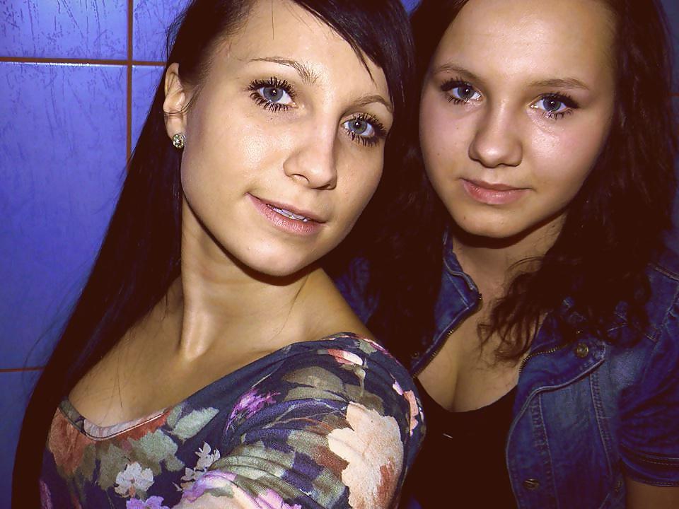 17P MARTYNKA I MAGDA NOT my sister Frends
