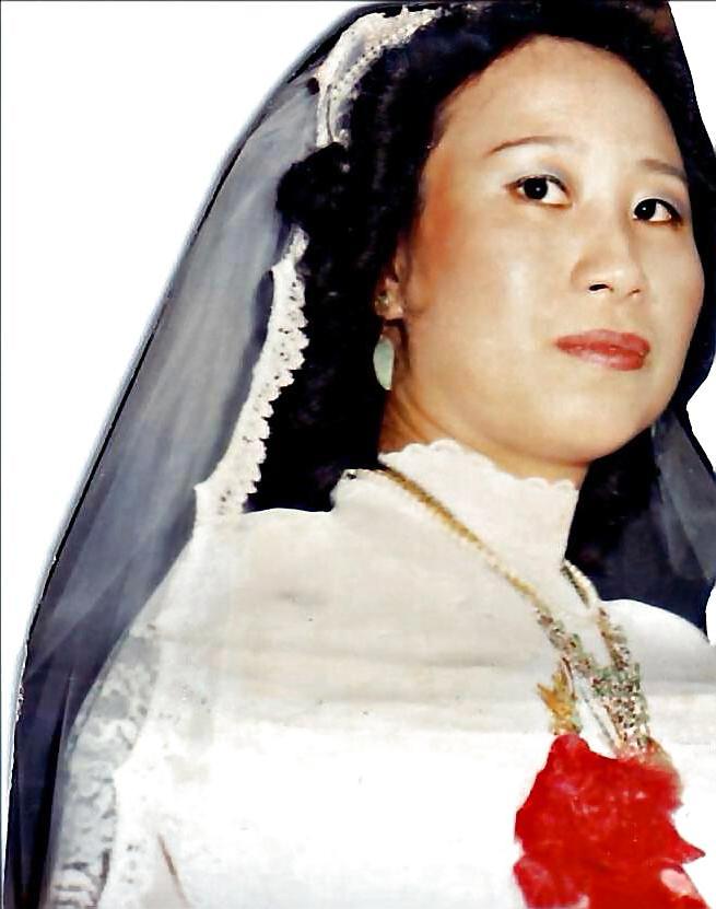 12P Friend's Chinese wife