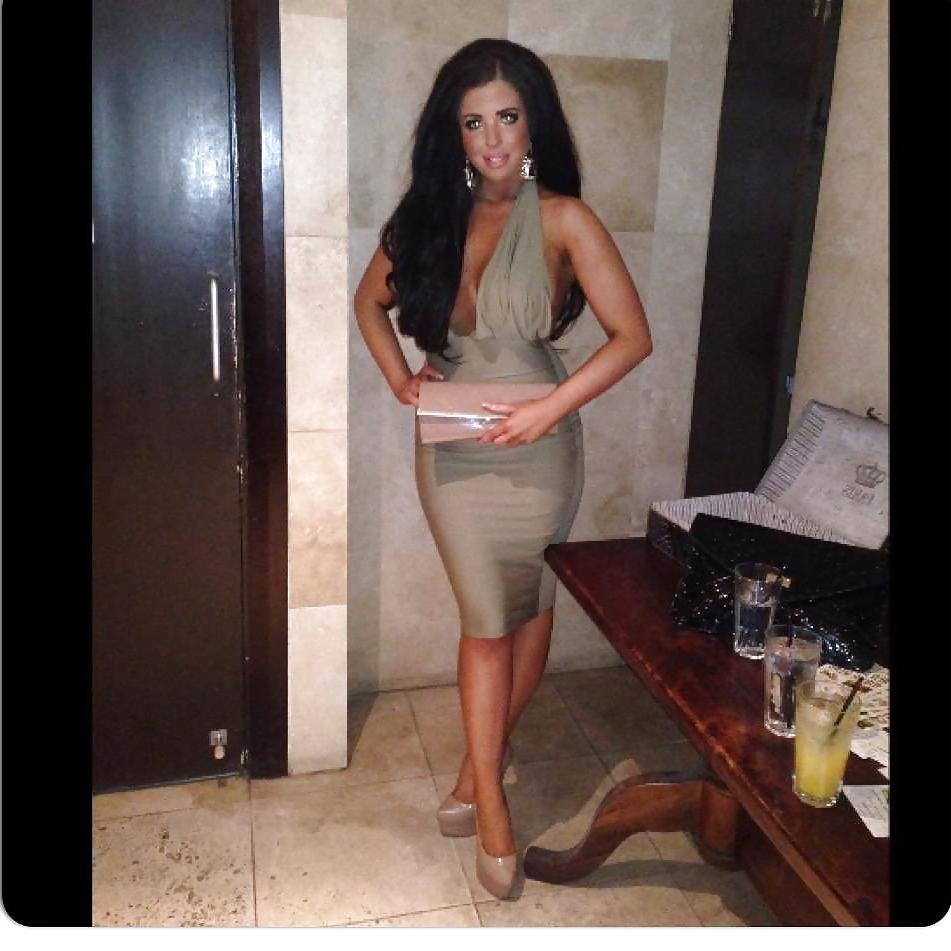 6P Holly hagan ' s little sister 