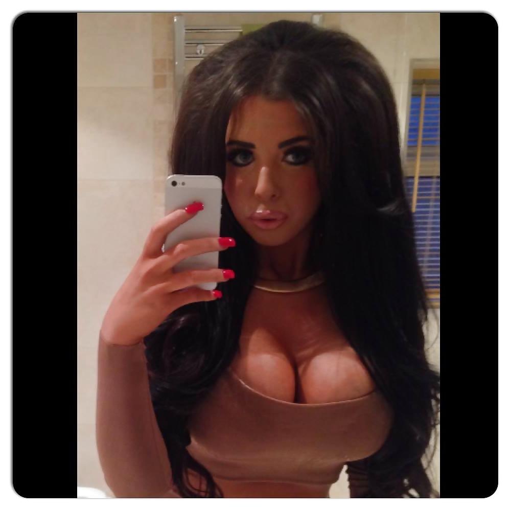 6P Holly hagan ' s little sister 