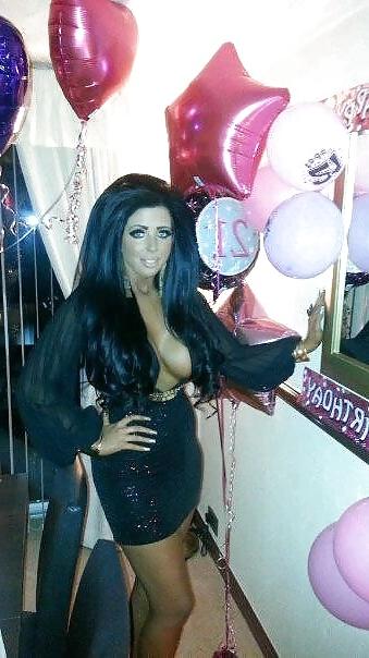 6P Holly hagan ' s little sister 