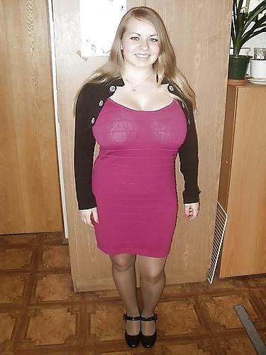 25P Huge Amatuer Tits in Tight Clothing