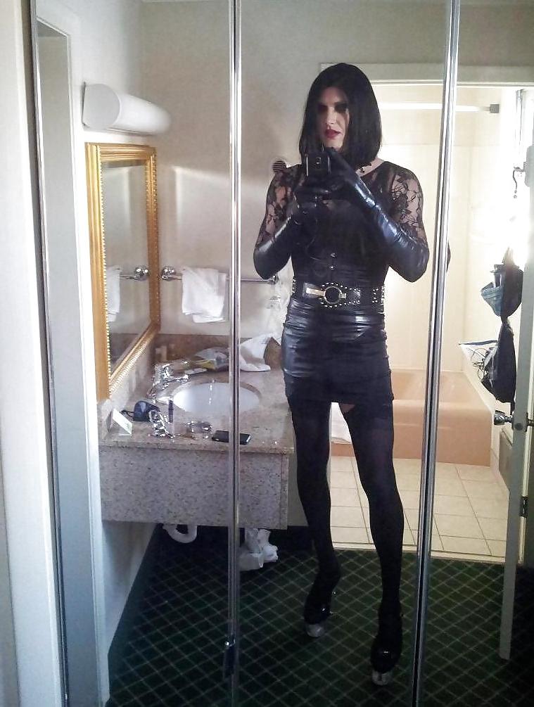 4P Erika sissy slut
