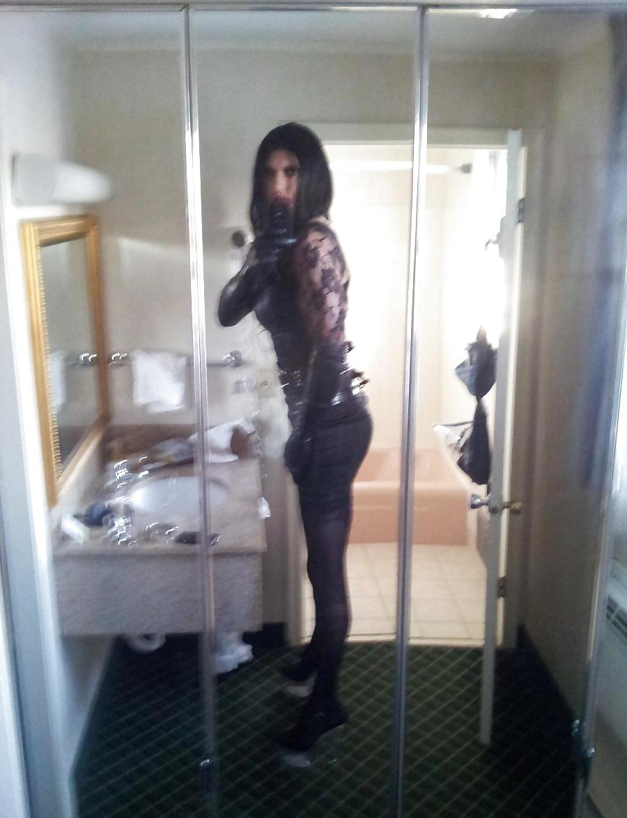 4P Erika sissy slut
