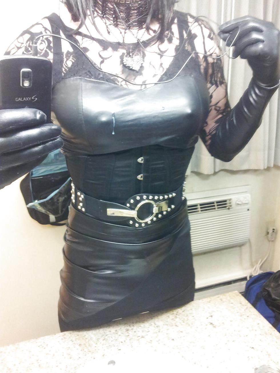 4P Erika sissy slut
