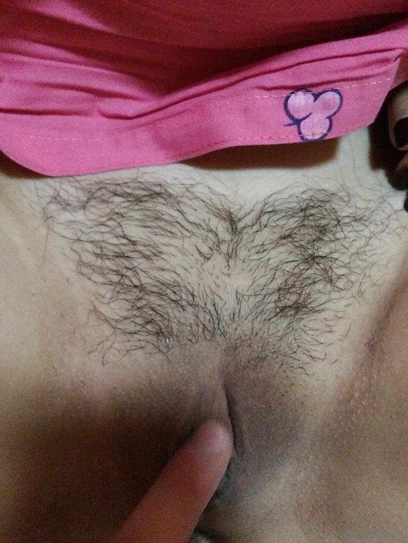 18P Friend's chinese wife pussy shaved