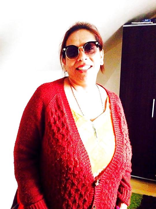 25P Sexy mom with huge tits - GITA OLI