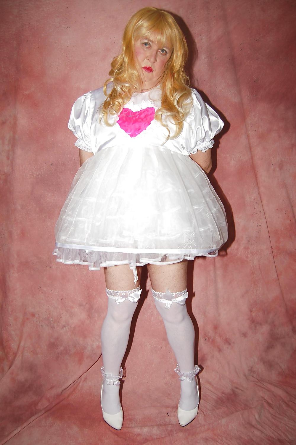 25P Me as a Cock Hungry CUM Thirsty Horny Frustrated Sissy