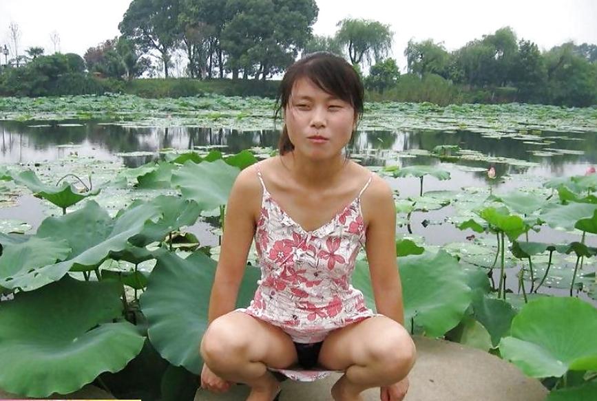 18P Friend's chinese wife nude