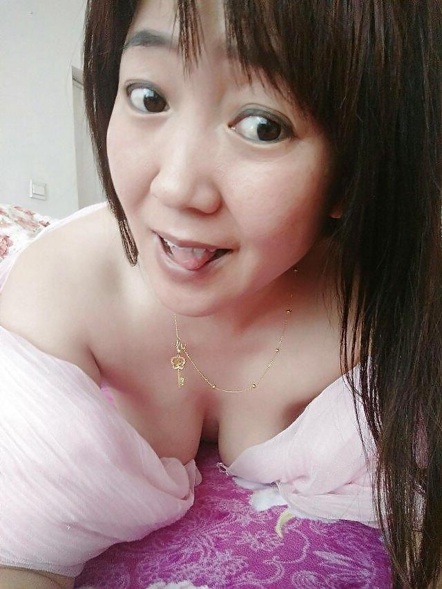 16P New pictures of my chinese mature friend
