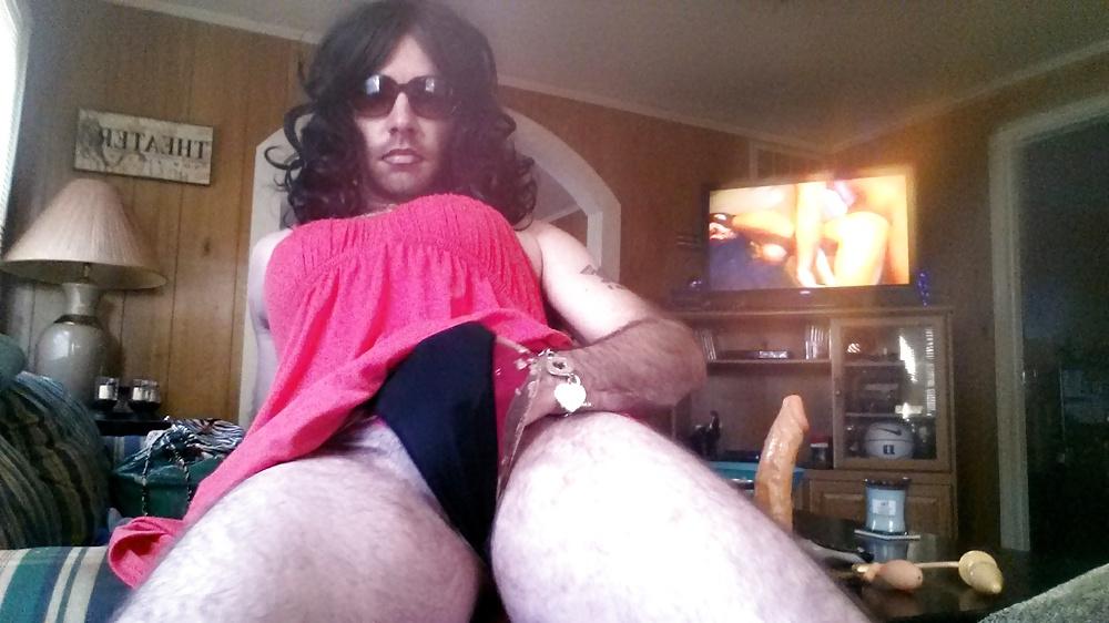 11P Sissy me getting dirty
