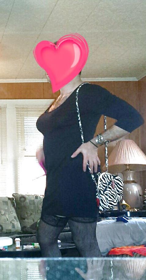 11P Sissy me getting dirty