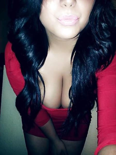 25P Paki Girl (With Huge Tits)
