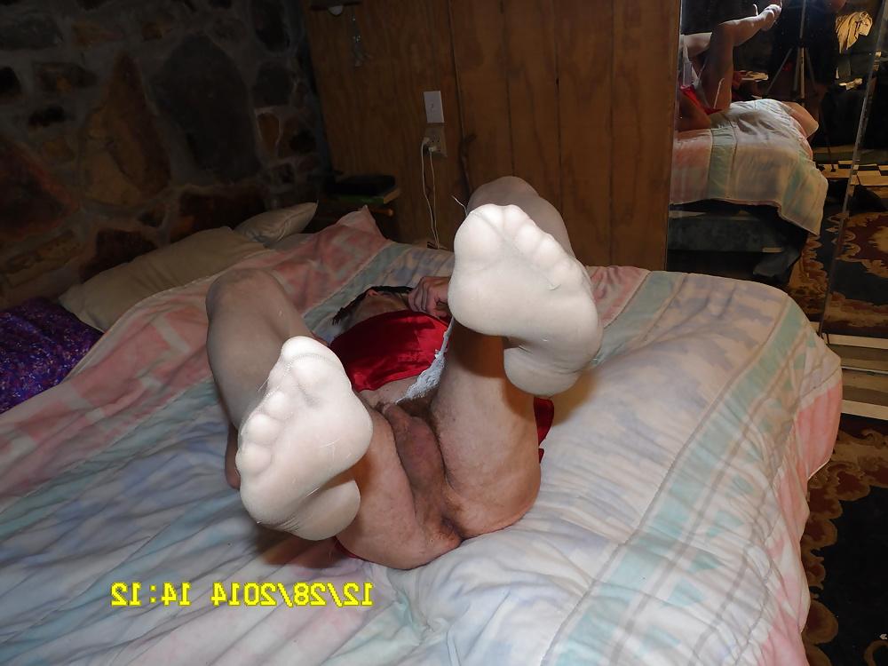22P Wife and her sissy