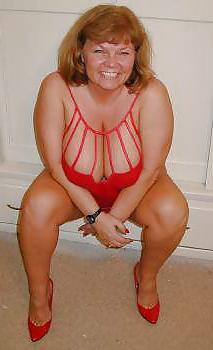 25P Huge boob mature dressed