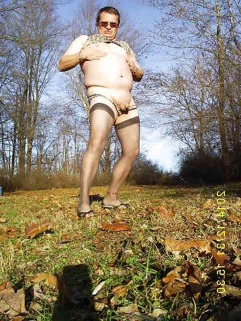 15P 2014 123114 Sissy Outdoors in the Cold
