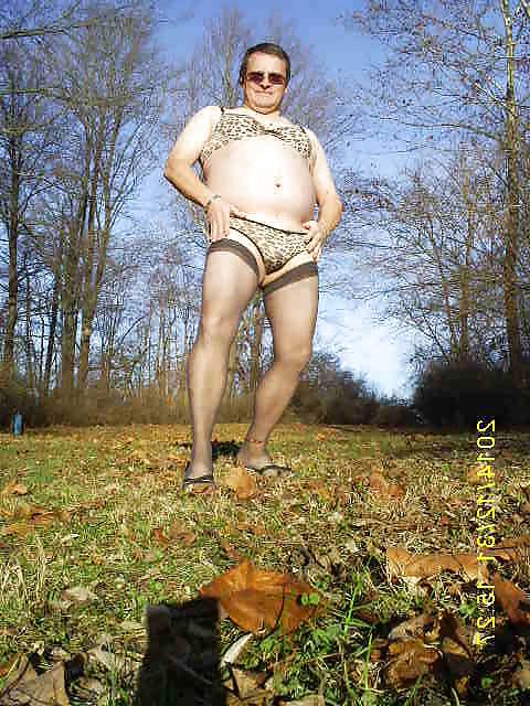 15P 2014 123114 Sissy Outdoors in the Cold