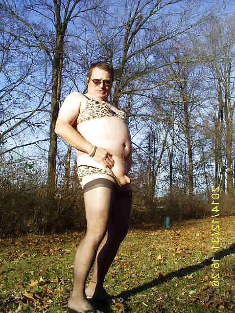 15P 2014 123114 Sissy Outdoors in the Cold