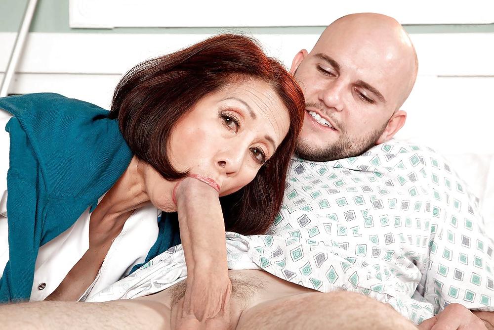 21P Tight Gilf Nurse knows the Best Cure
