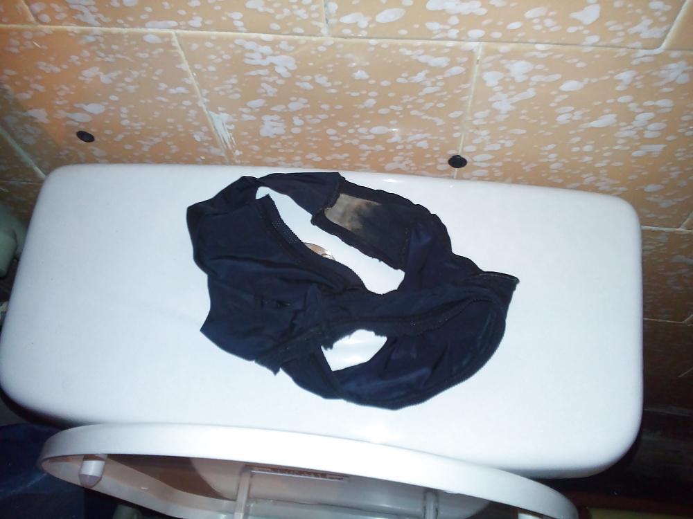 12P NOT sister's panties