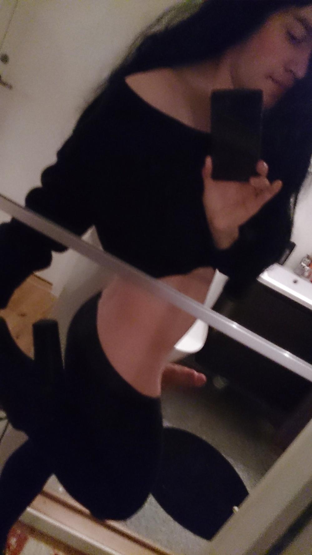 17P Im a sissy slut. 