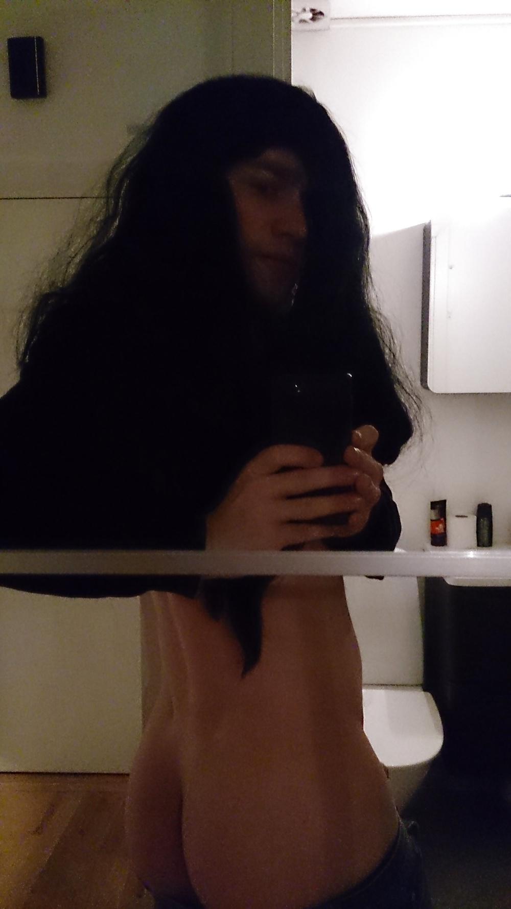 17P Im a sissy slut. 