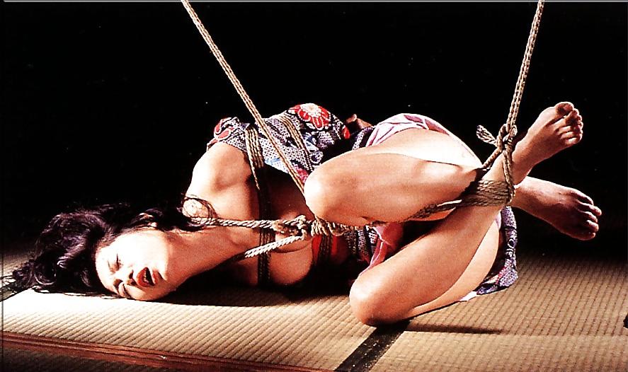 25P Jap shibari slave 2