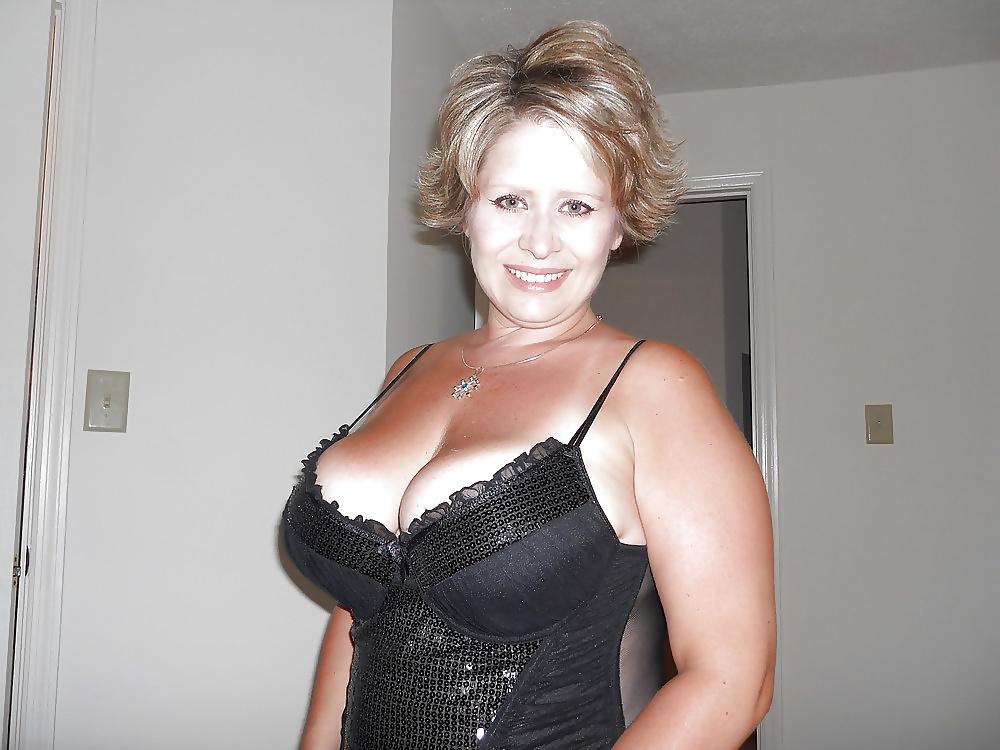 25P Huge Mature Tits