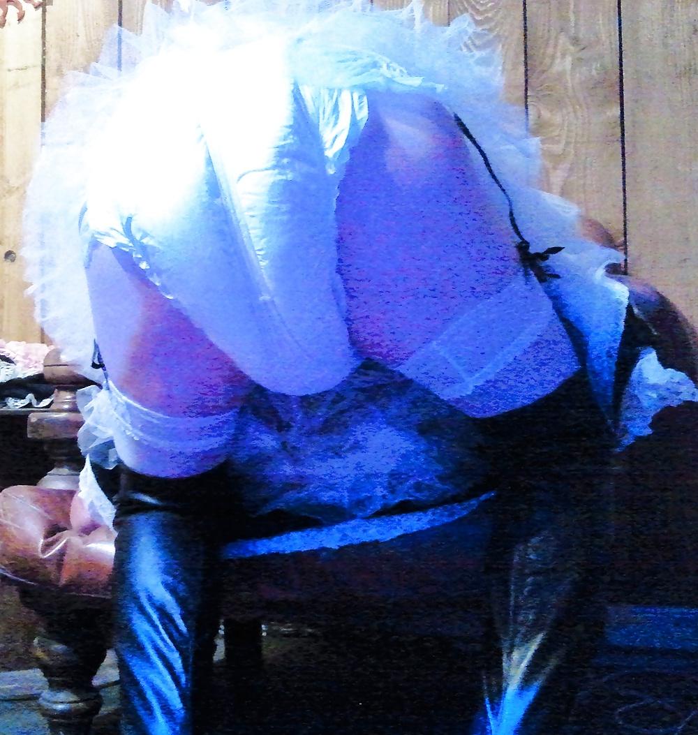 6P Sissy wicky