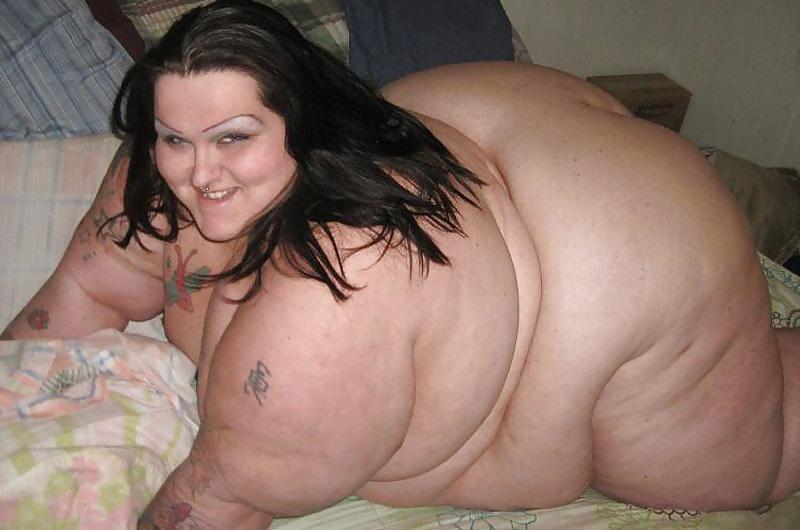 17P SSBBW huge girls