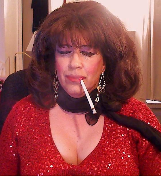 15P Smoking sissy slut miss shauna