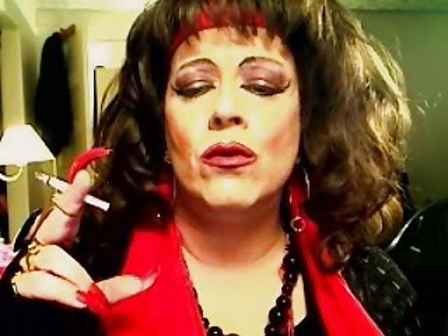 16P Mature smoking sissy slut