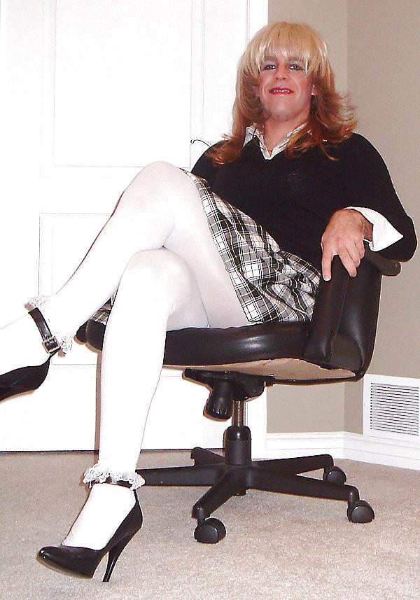 13P Sissy slut charlteegirl