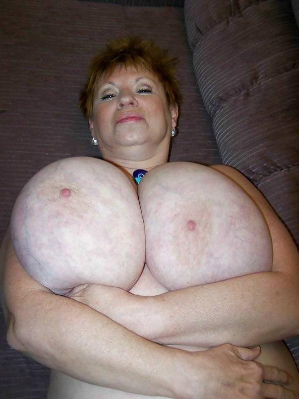 16P MILF with huge floppy hangers
