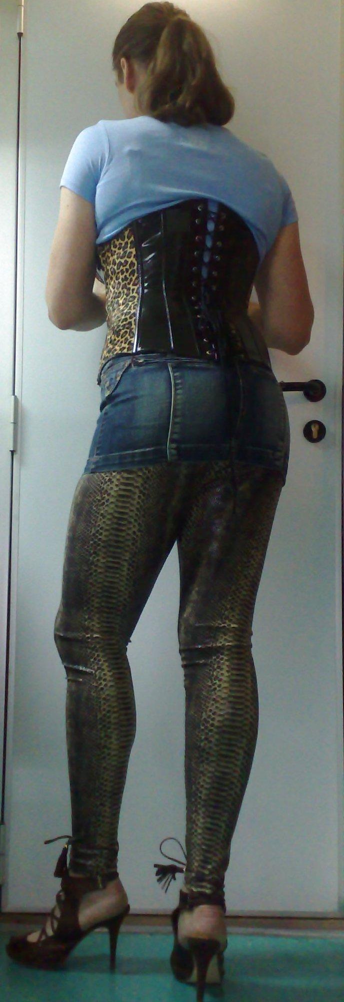 15P Tight trousers! sissy tv cd