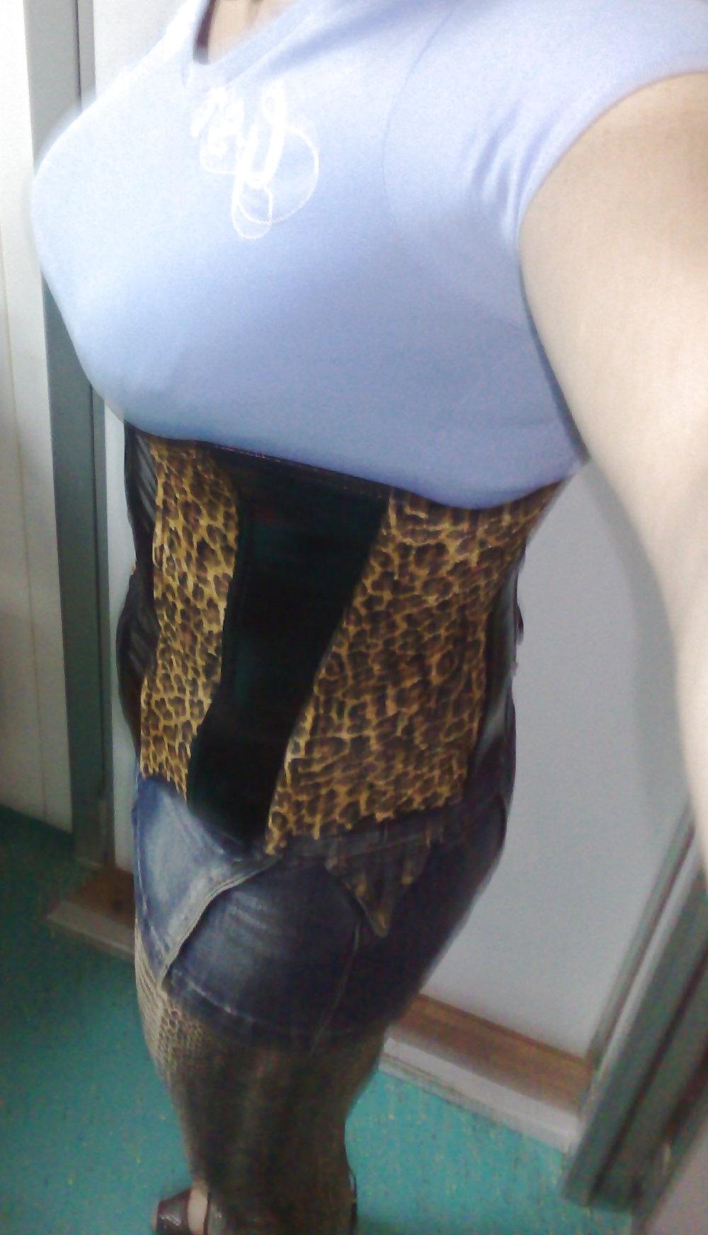 15P Tight trousers! sissy tv cd